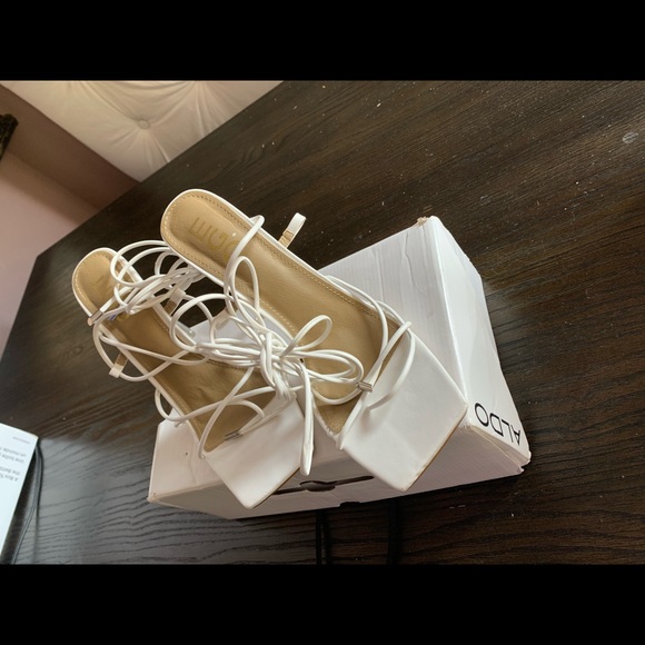 White Strappy Stiletto - Picture 1 of 5